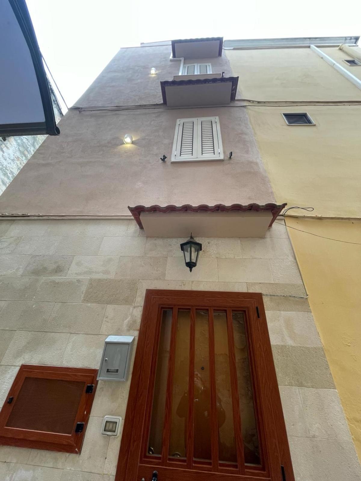 Corte Del Dattilo Nel Borgo Antico บารี ภายนอก รูปภาพ